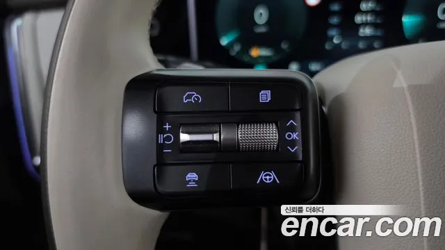 Hyundai Santa Fe MX5 — Фото автомобиля 22