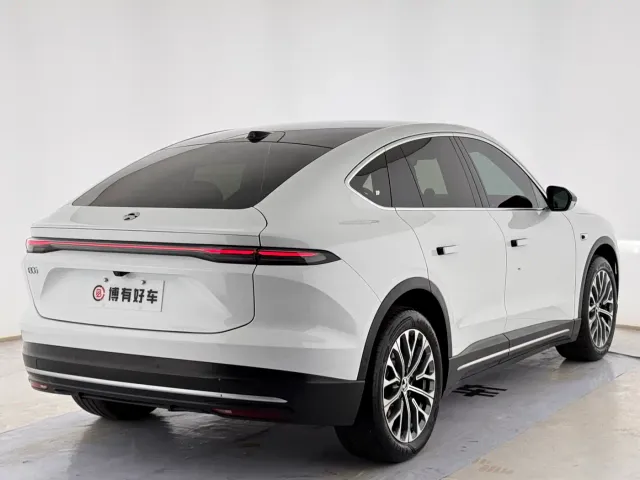 Nio EC6 — Фото автомобиля 13