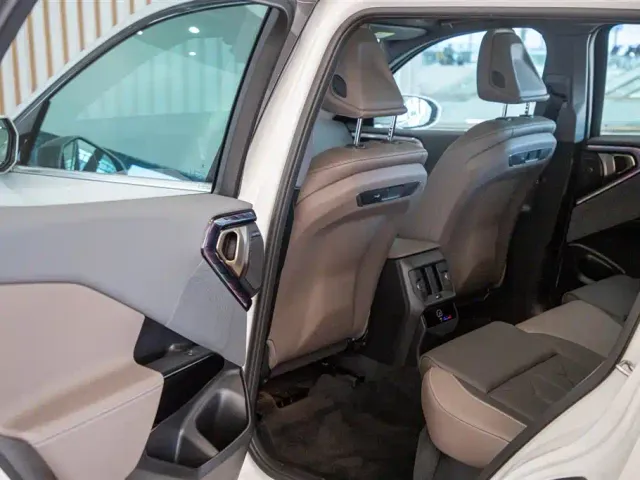 BMW X3 — Фото автомобиля 17