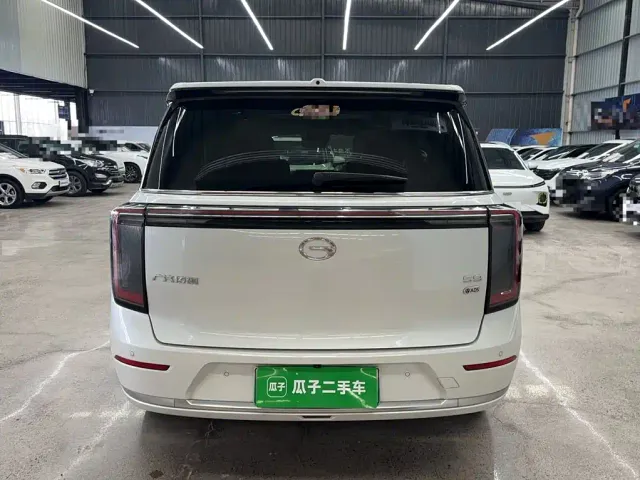 GAC Trumpchi Xiangwang S9 — Фото автомобиля 13