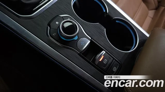 Renault-KoreaSamsung SM6 Новый SM6 1.8 TCe Première — Фото автомобиля 30