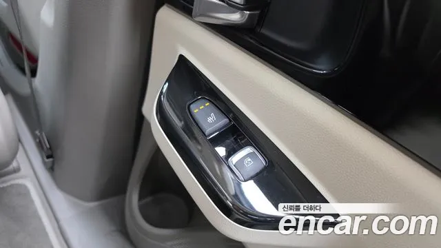 Kia Carnival 4th Gen — Фото автомобиля 19