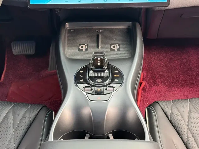 BYD Seal — Фото автомобиля 19
