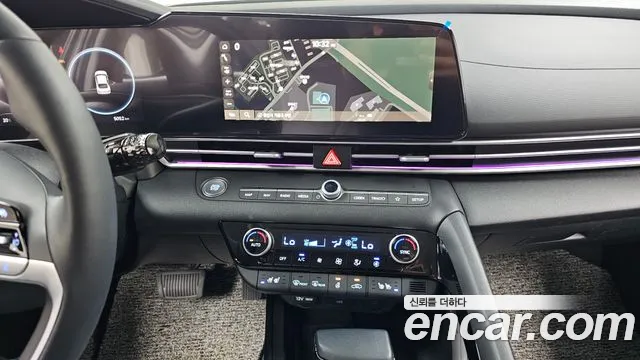 Hyundai Avante CN7 — Фото автомобиля 18