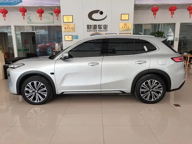 Geely Galaxy Starship 7 EM-i — Фото автомобиля 3