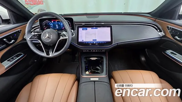 Mercedes-Benz E-Class — Фото автомобиля 7