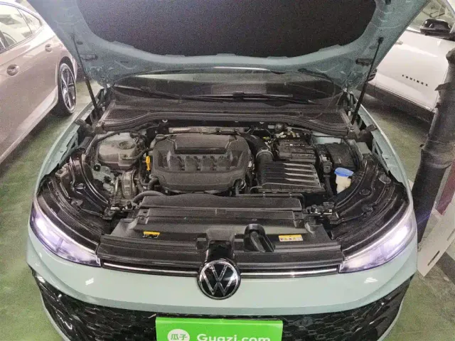 Volkswagen Passat — Фото автомобиля 19