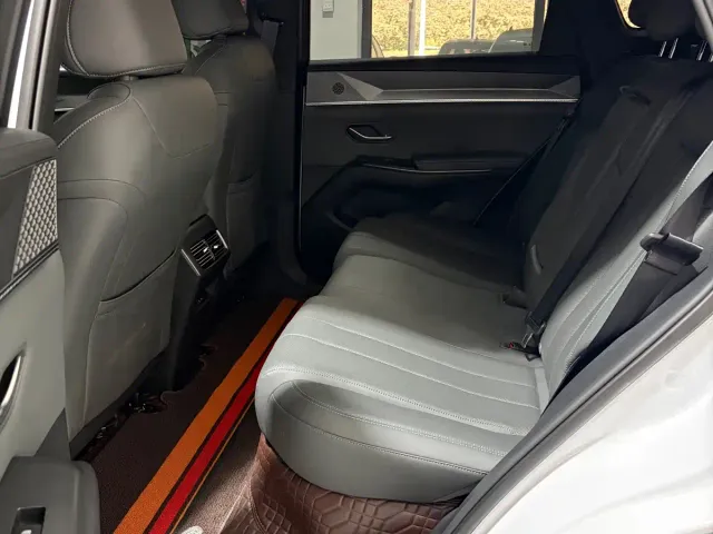 BYD Song Pro — Фото автомобиля 8