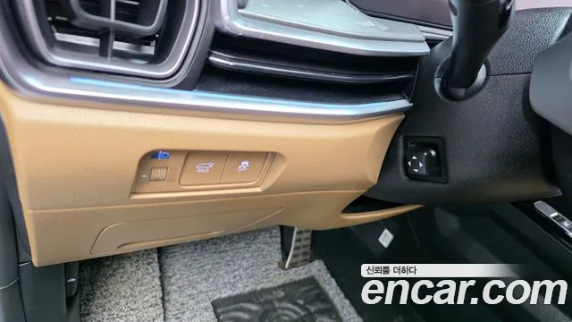 Kia Sorento Новый Sorento 4 поколение Бензин 2.5T 2WD — Фото автомобиля 27