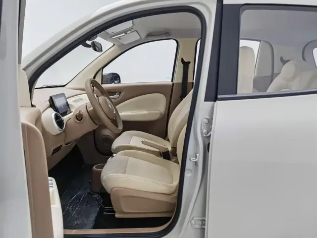 Wuling Hongguang Mini EV — Фото автомобиля 10