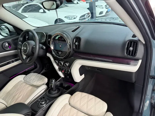 MINI Countryman — Фото автомобиля 19