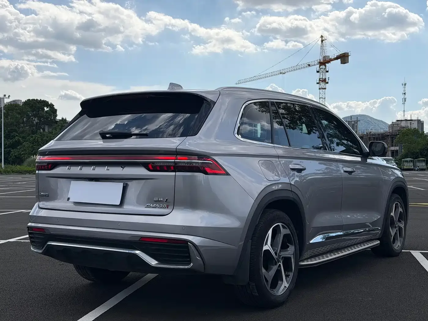 Geely Xingyue L 2021 2.0TD DCT EVO FWD Premium — Фото автомобиля 4