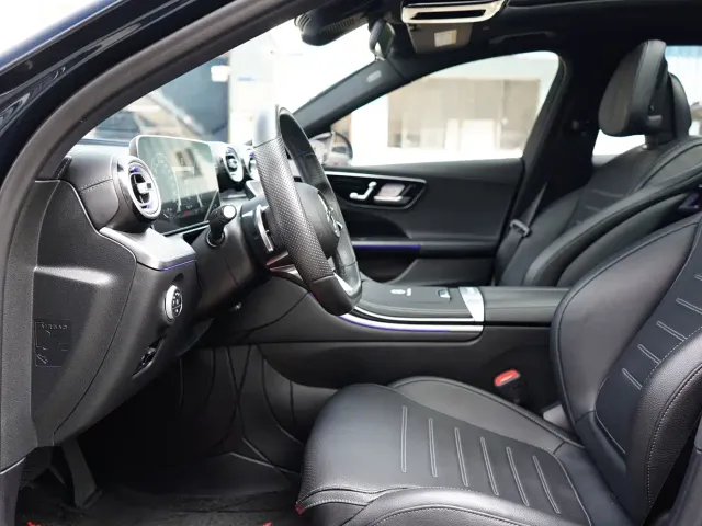 Mercedes-Benz C-Class — Фото автомобиля 4