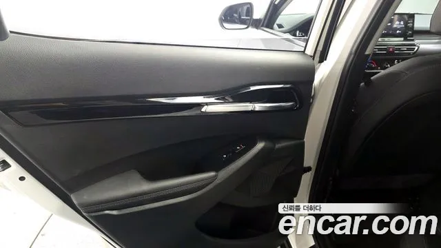 Kia Seltos Seltos Бензин 1.6 турбо 2WD — Фото автомобиля 25