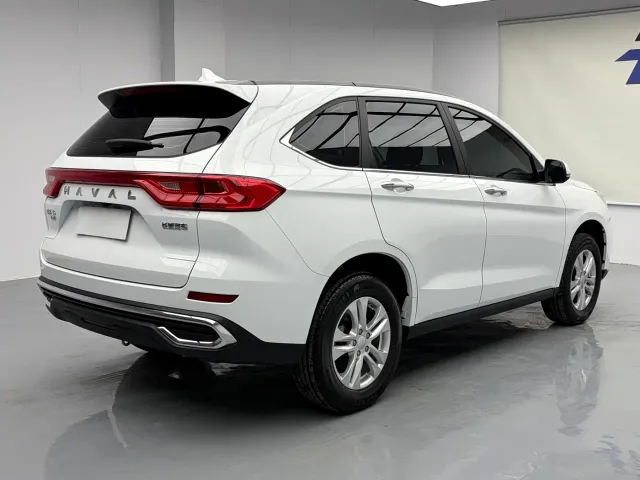 Haval M6 — Фото автомобиля 17