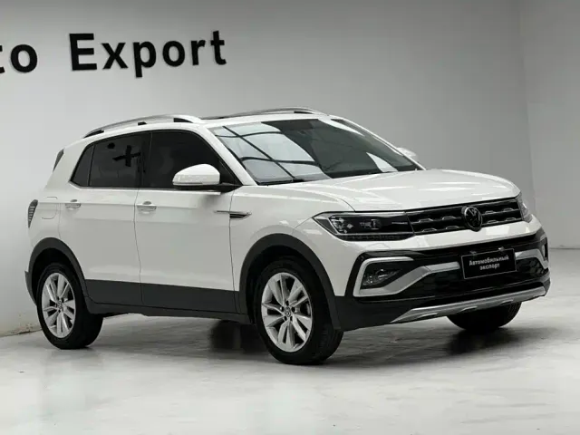 Volkswagen T-Cross — Фото автомобиля 3