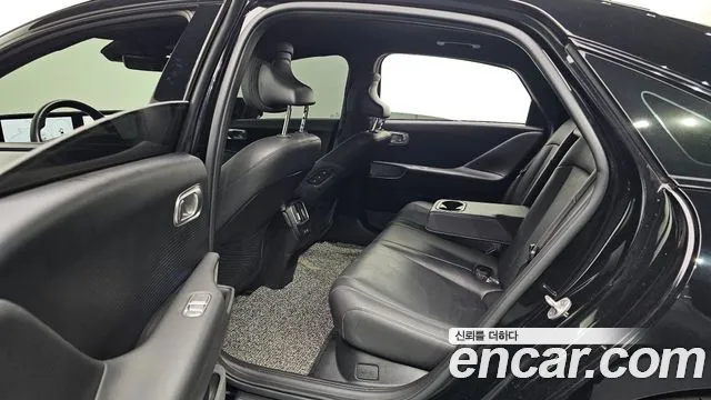 Hyundai Ioniq 6 — Фото автомобиля 18