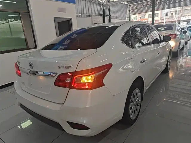 Nissan Sylphy — Фото автомобиля 6