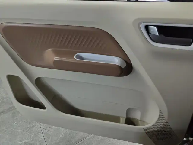 Wuling Hongguang Mini EV — Фото автомобиля 7