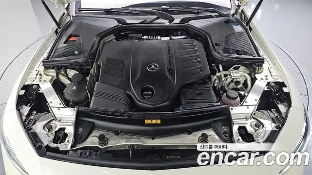 Mercedes-Benz CLS-Class — Фото автомобиля 3