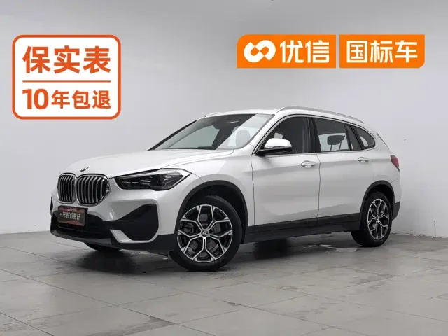 Фотография автомобиля — BMW X1