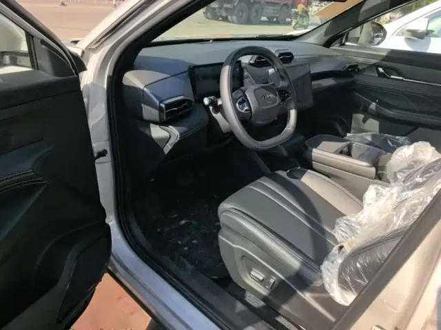 Dongfeng Fengshen L7 — Фото автомобиля 15