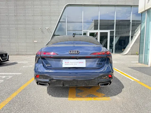 Audi A6L — Фото автомобиля 13