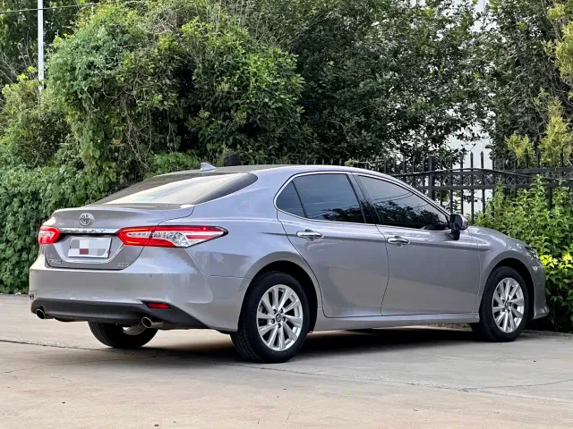 Toyota Camry — Фото автомобиля 9