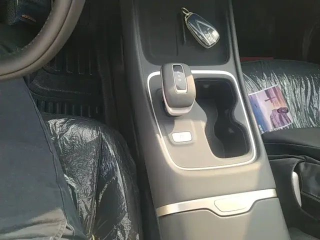 Changan Eado — Фото автомобиля 13