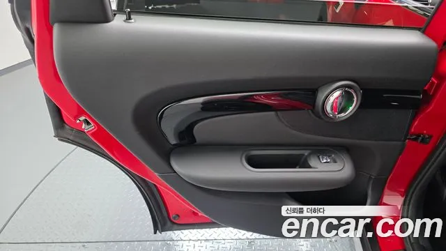 MINI Clubman — Фото автомобиля 14