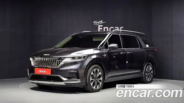 Фотография автомобиля — Kia Carnival Generation 4