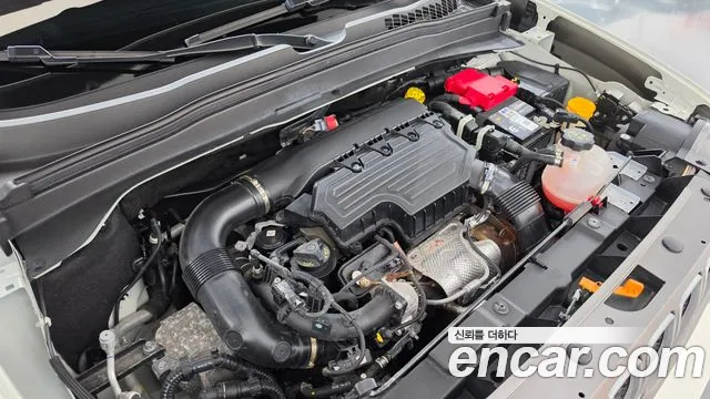 Jeep Renegade — Фото автомобиля 9