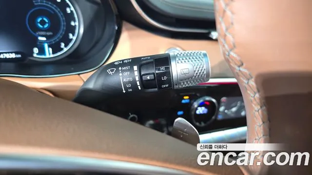 Genesis GV70 — Фото автомобиля 26