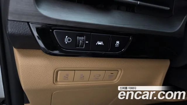 Kia Canival Carnival 4 поколение Дизель 9 мест Signature — Фото автомобиля 16