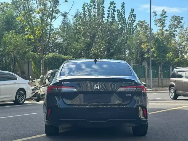 Honda Inspire — Фото автомобиля 7