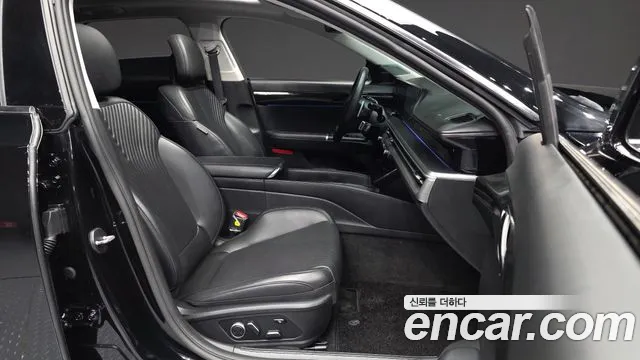 Hyundai Grandeur GN7 — Фото автомобиля 17