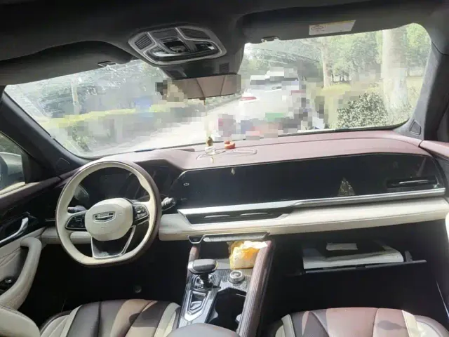 Geely Xingyue L — Фото автомобиля 11