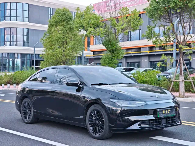 Leapmotor C01 — Фото автомобиля 3