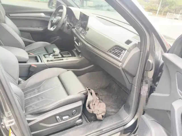 Audi Q5L — Фото автомобиля 12