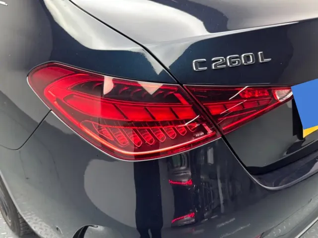 Mercedes-Benz C-Class — Фото автомобиля 19