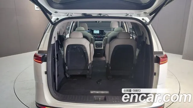 Kia Canival Carnival 4 поколение Бензин 9 мест Signature — Фото автомобиля 20