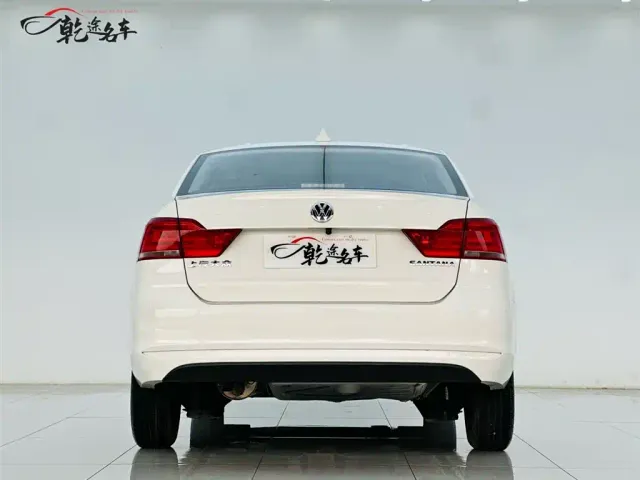 Volkswagen Santana — Фото автомобиля 6