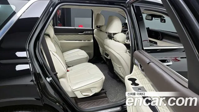 Hyundai Palisade Palisade Дизель 2.2 2WD — Фото автомобиля 12