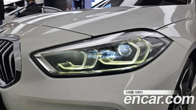BMW 1 Series F40 — Фото автомобиля 7