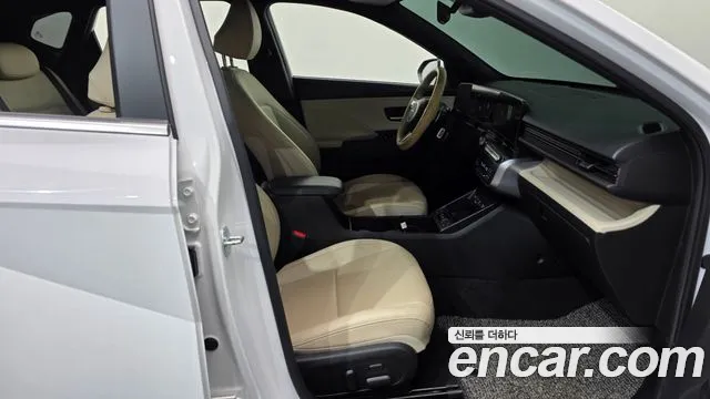 Hyundai Kona SX2 — Фото автомобиля 17