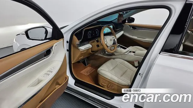 Hyundai Grandeur Grandeur (New) — Фото автомобиля 9