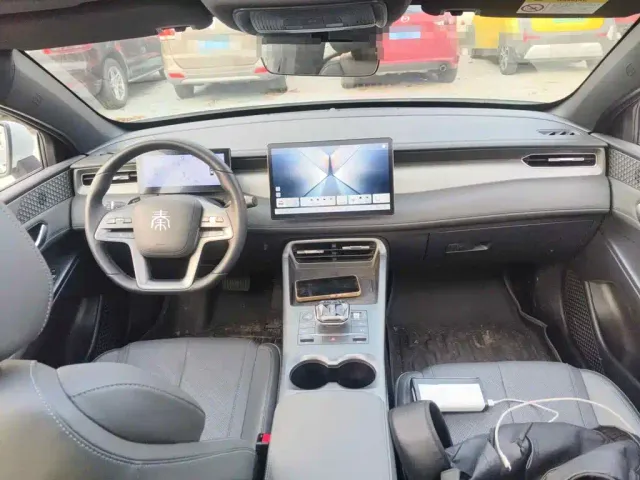 BYD Qin PLUS — Фото автомобиля 12