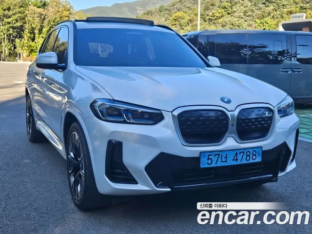 BMW iX3 G08 (2020–2024) — Фото автомобиля 2