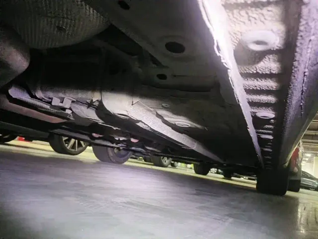 Geely Emgrand 2022 4th Generation 1.5L CVT Premium — Фото автомобиля 9