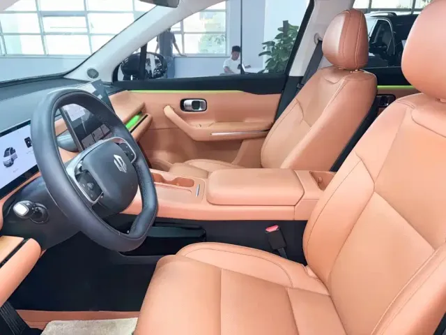 Leapmotor Leapmotor C16 2024 Pure Electric 520 Premium Edition — Фото автомобиля 25